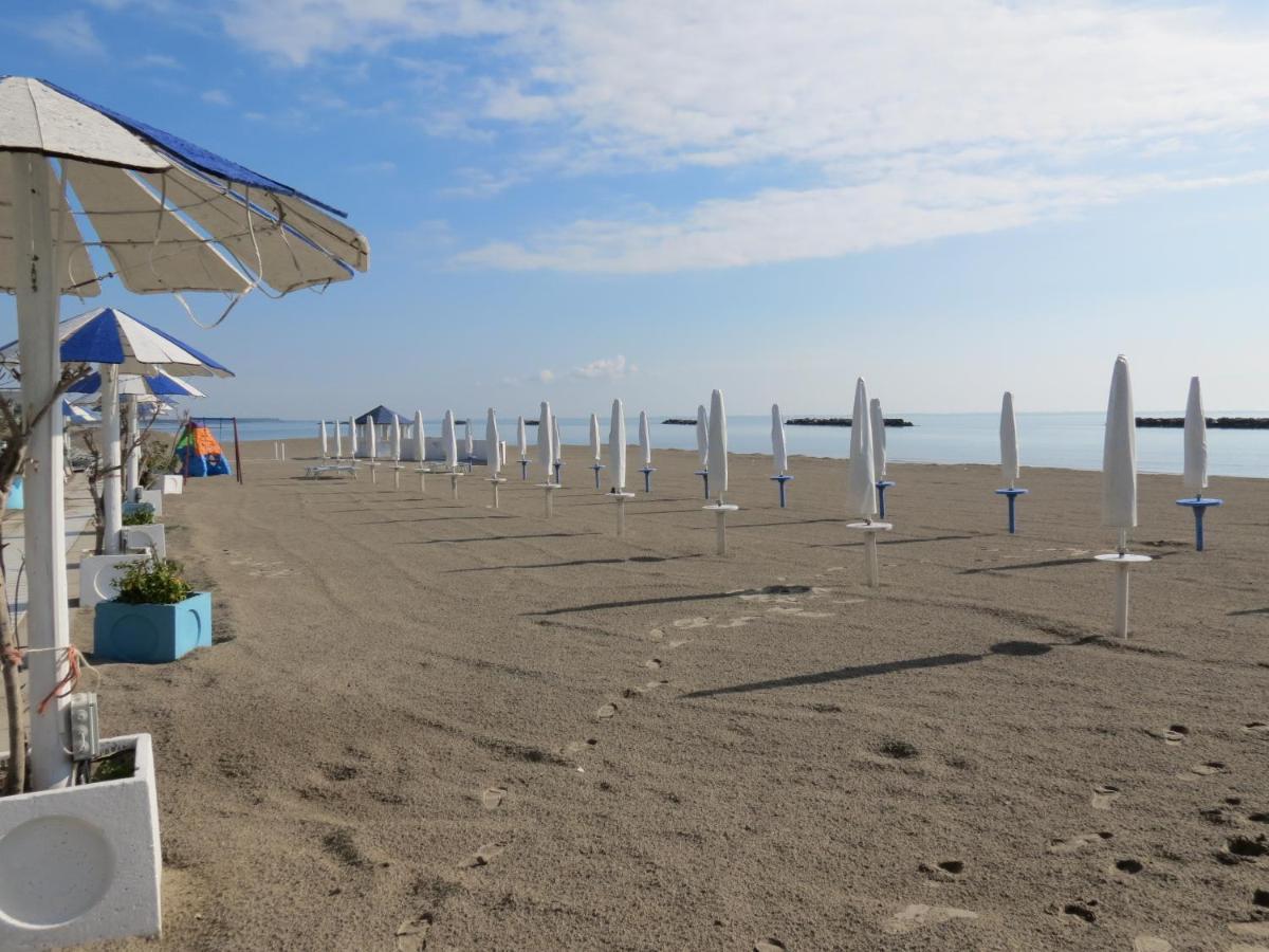 Ferienwohnung Faro 23 Lido delle Nazioni Exterior foto